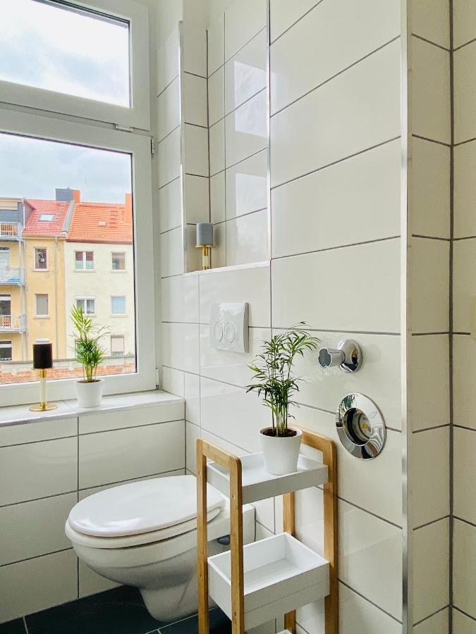 Stilvolles Apartment In Zentraler Lage - Smart-Tv, Queensize-Bett, Altbaustil, Kueche In City-Naehe Erfurt Eksteriør billede