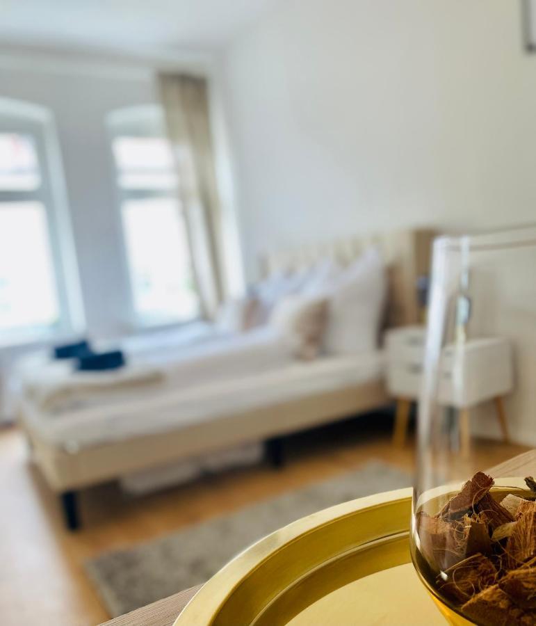 Stilvolles Apartment In Zentraler Lage - Smart-Tv, Queensize-Bett, Altbaustil, Kueche In City-Naehe Erfurt Eksteriør billede